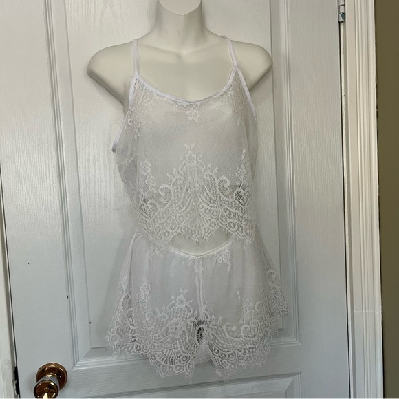 Just Sexy Lingerie 2 Piece Set Sleepwear/Lingerie M Women White - Picture 2 of 9
